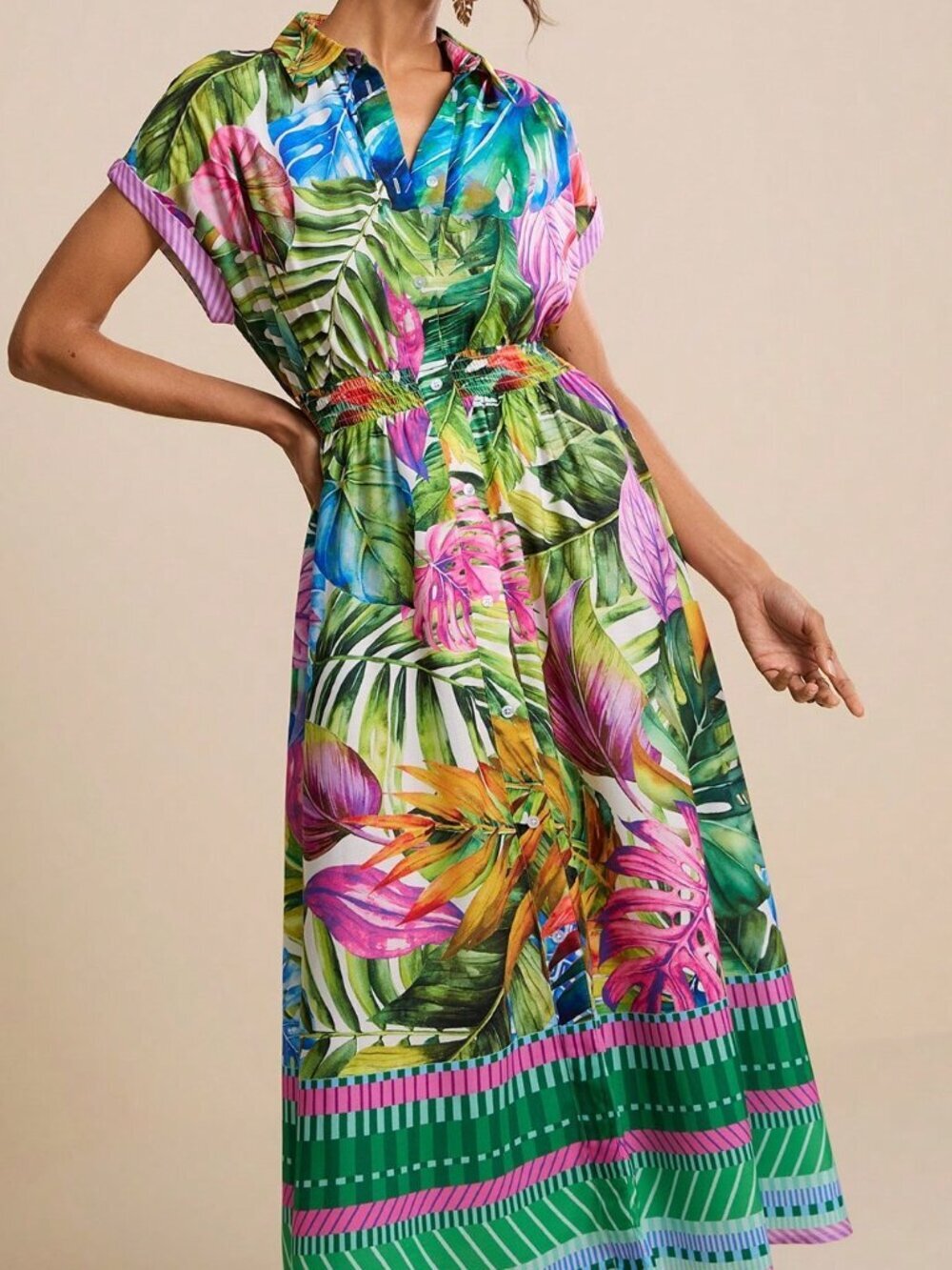 Green Boho Women's Collared Short Sleeve A-Line Dress with Drawstring Waist - Picture 3 of 6